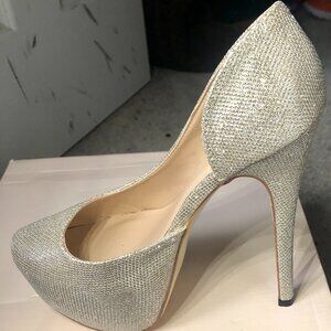 JustFab  Sparking Gold  Stiletto / 9